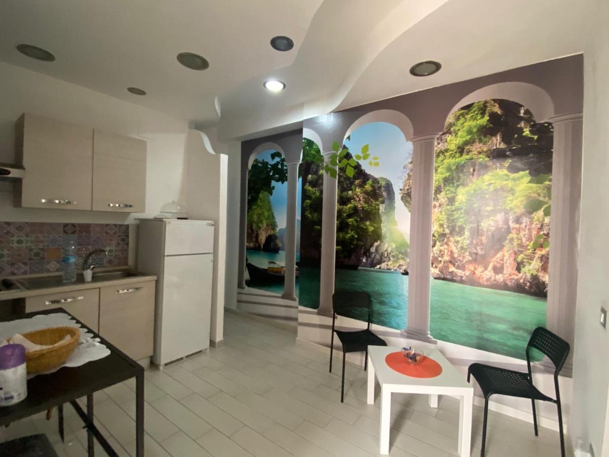Family Room ปอร์ติชี ภายนอก รูปภาพ