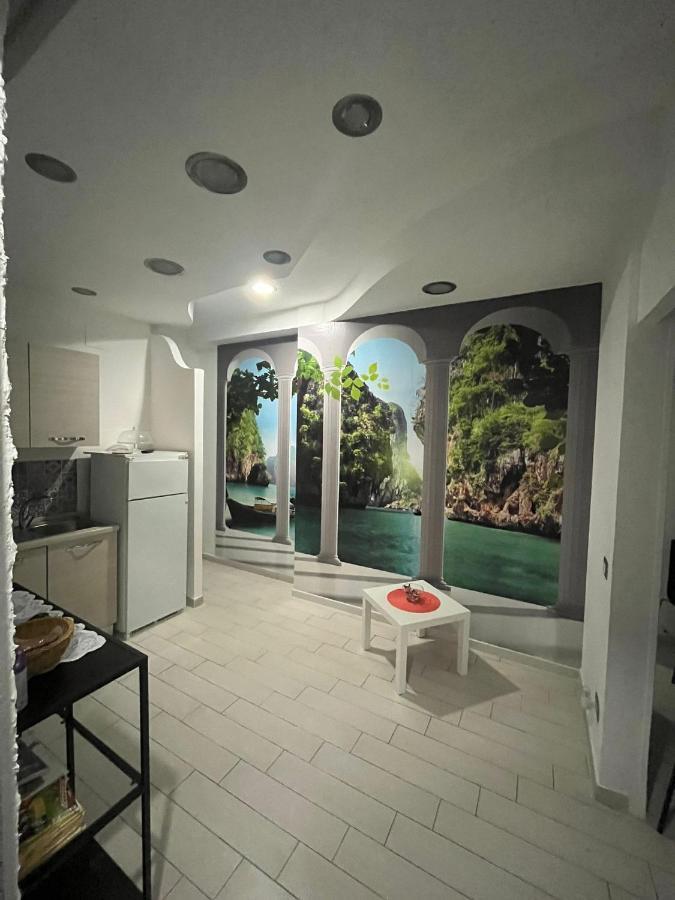 Family Room ปอร์ติชี ภายนอก รูปภาพ
