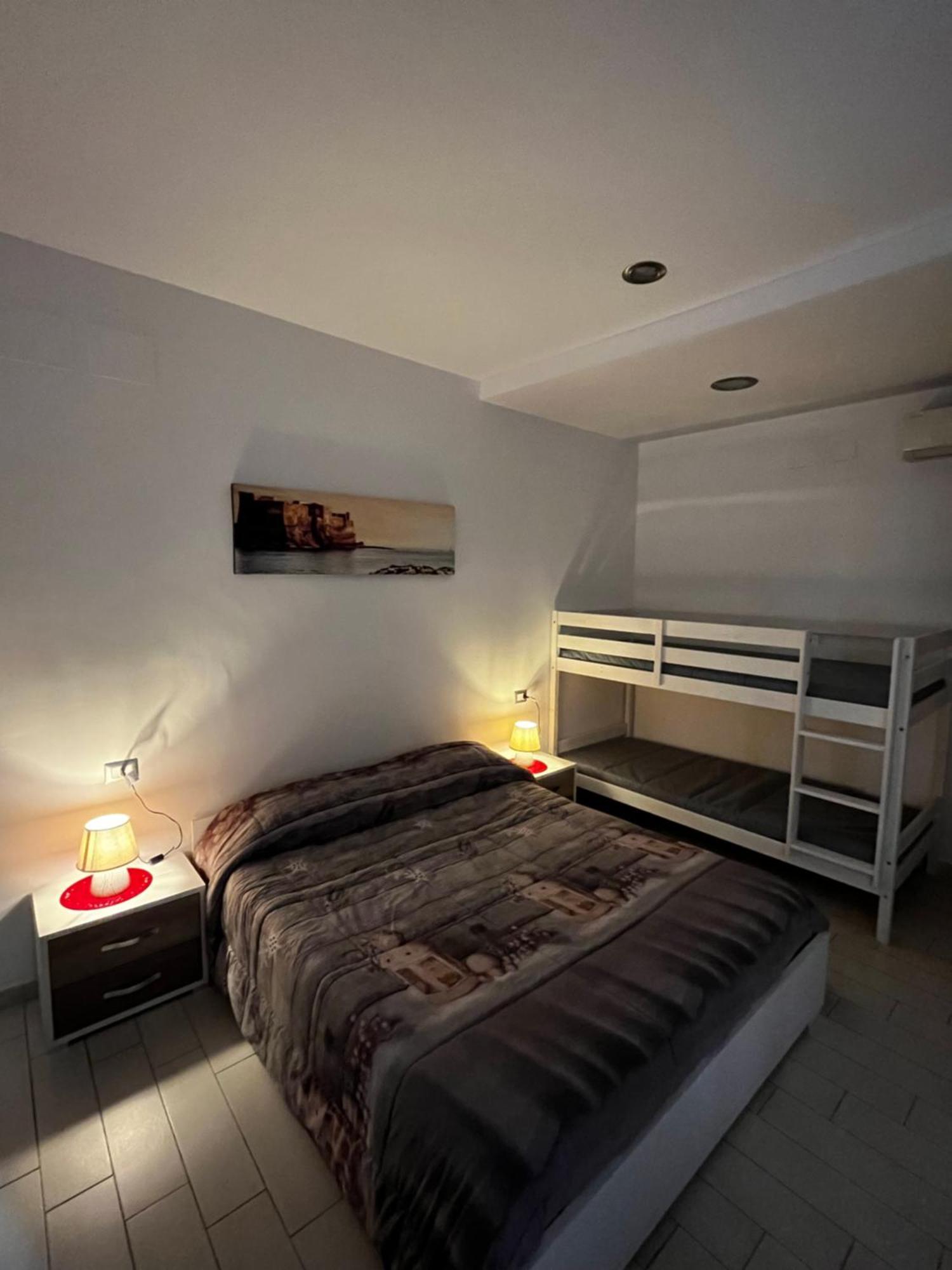 Family Room ปอร์ติชี ภายนอก รูปภาพ